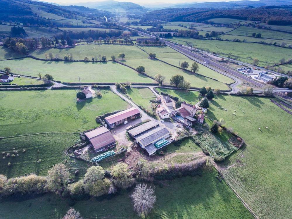 Ferme De La Corbette Cluny Exterior foto